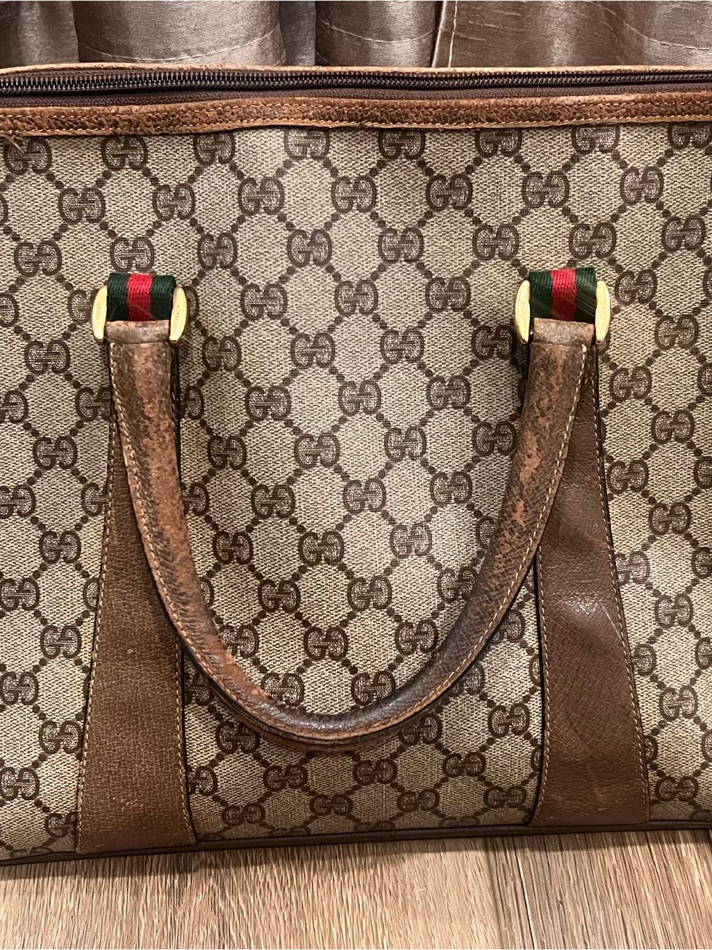 Gucci Beige Suede Interior Handbag